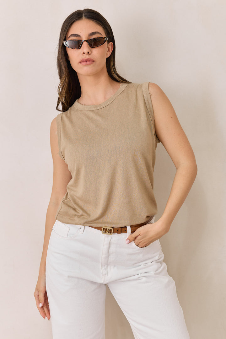 חולצת טיטו סריג פשתן ללא שרוול | מוקה