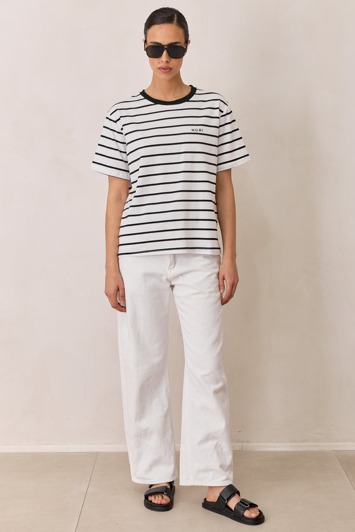 טי שירט זאק סטרייפס | לבן/שחור