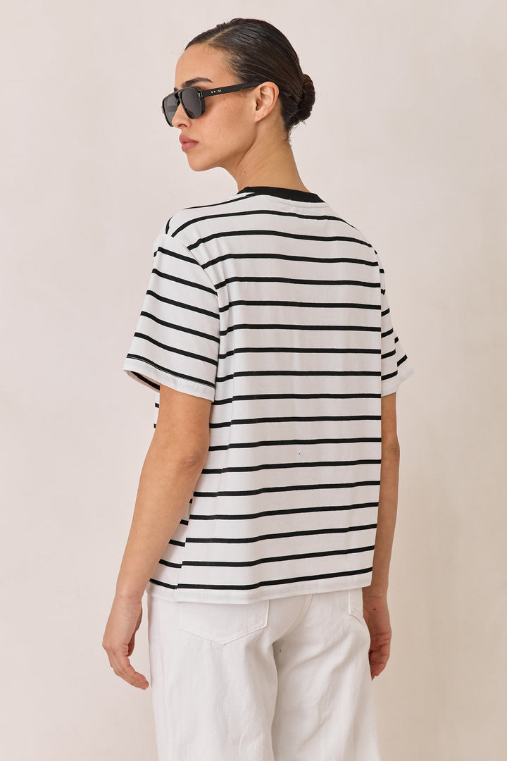טי שירט זאק סטרייפס | לבן/שחור