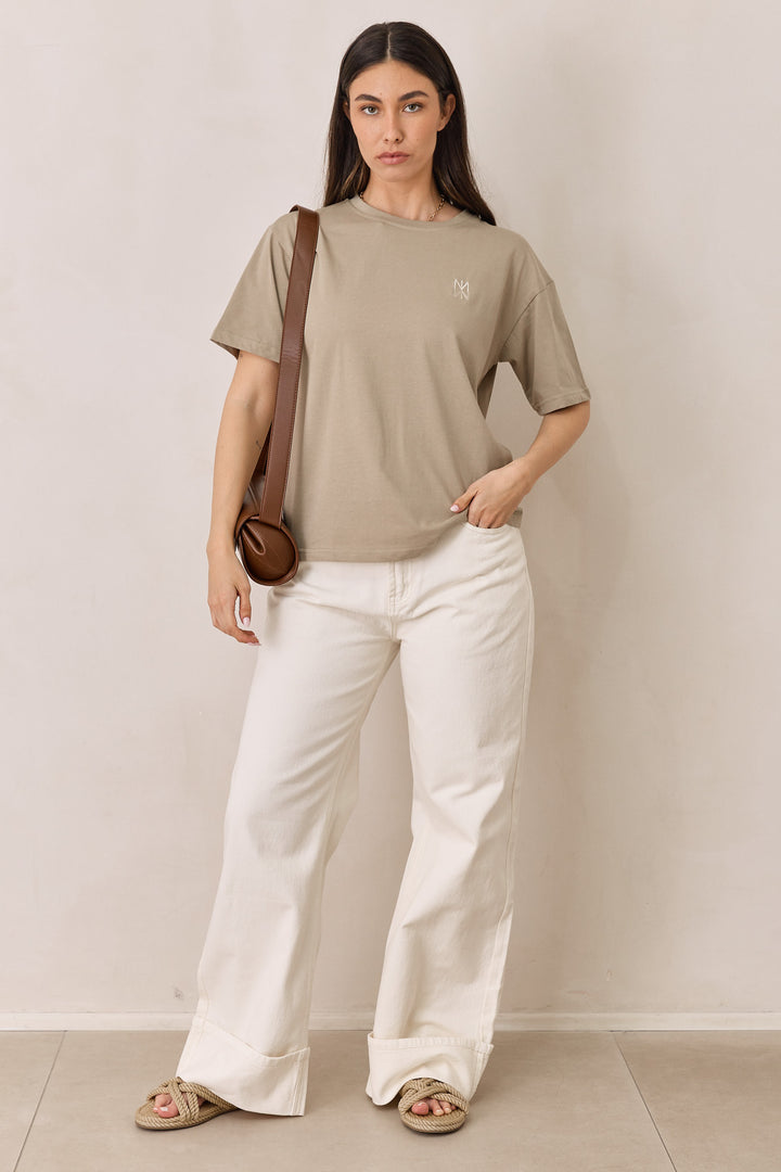 טי שירט קייפטאון רקמת לוגו | חאקי