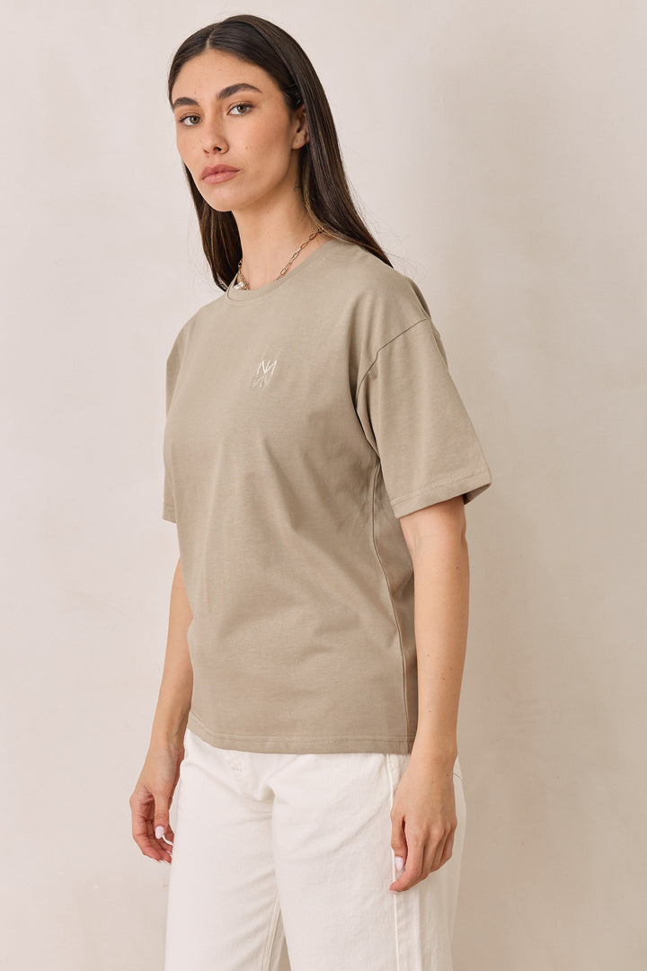 טי שירט קייפטאון רקמת לוגו | חאקי