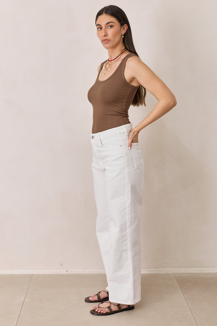 גופיית בייסיק סופי בד ריב דק | חום