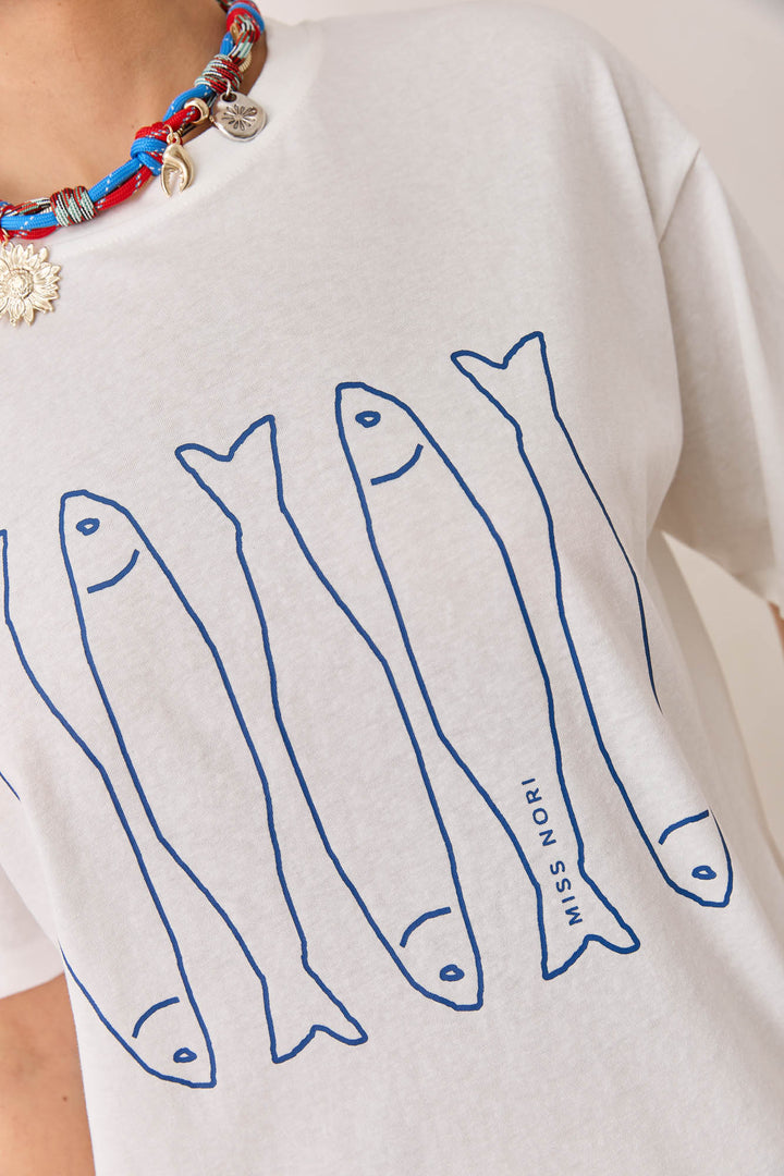 טי שירט אושן עם פרינט | לבן