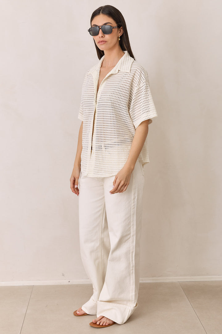 מכופתרת רשת בריטה שרוול קצר | שמנת