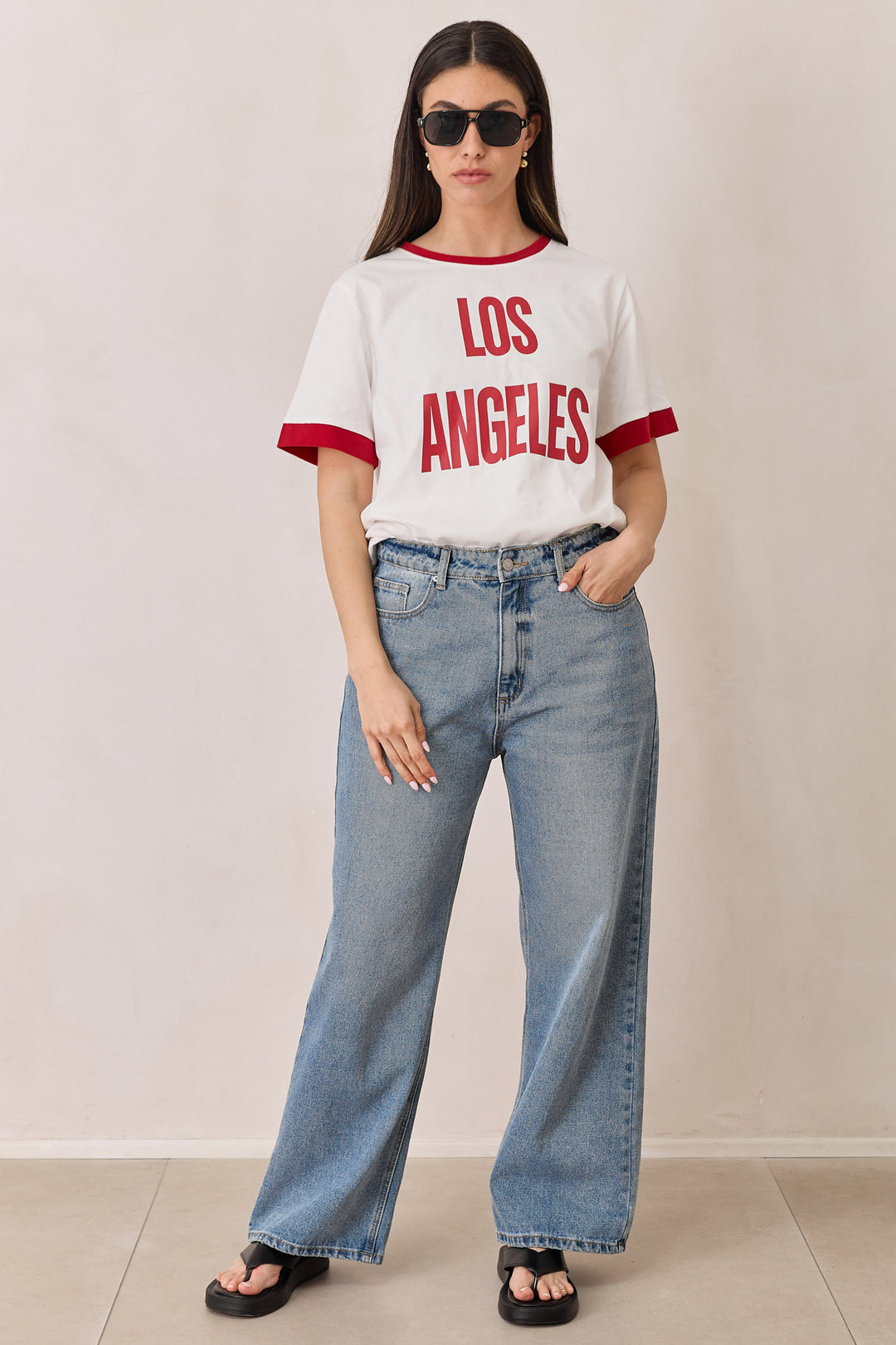 מכנסי דנים בויפרנד נינה בשילוב רקמת לוגו | ג'ינס