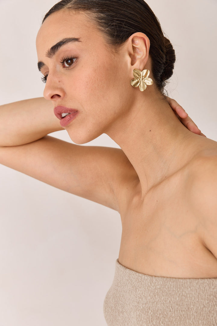 עגילי פרח סול מוזהבים