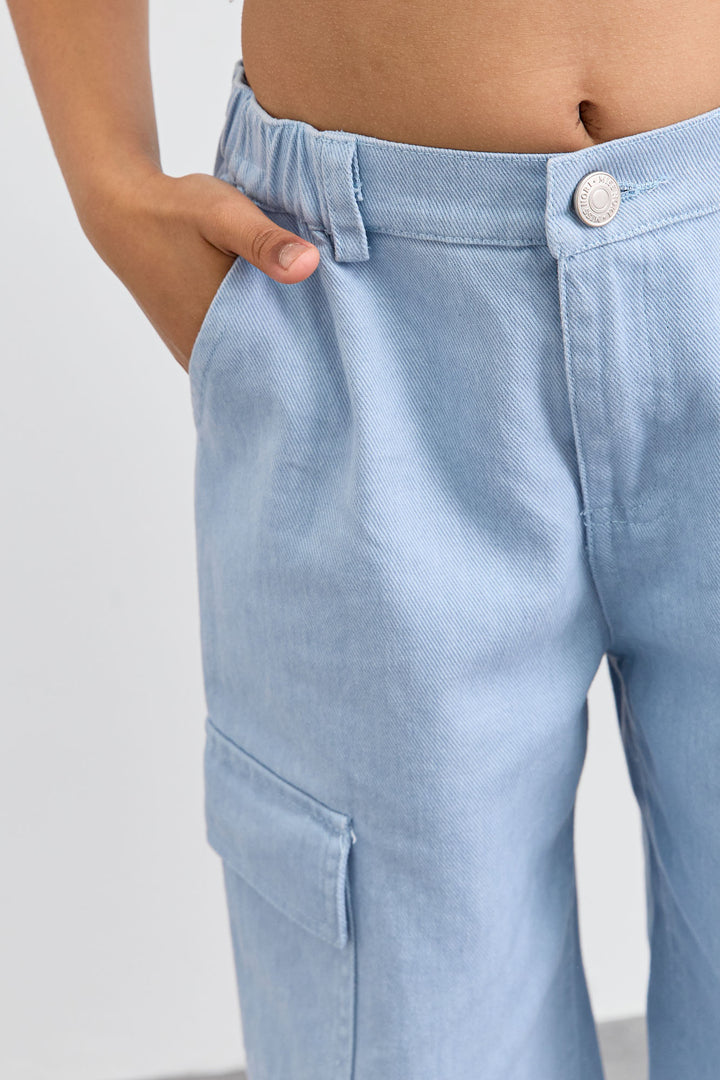 מכנסי דנים דגמ"ח בגזרת וויד לג | כחול בהיר