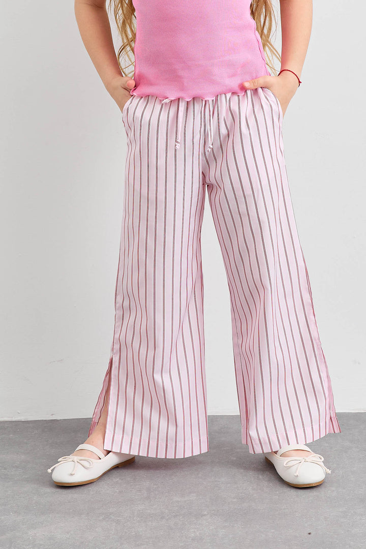 מכנס כותנה בגזרת וויד לג בהדפס פסים עם שסע | ורוד