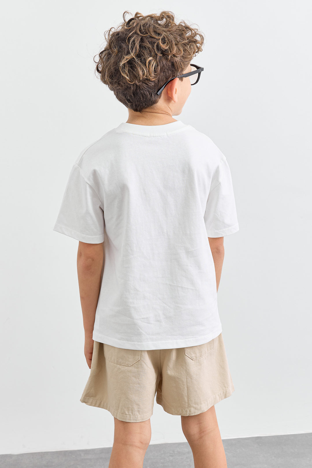 טישרט SUNSET גזרת אוברסייז | לבן