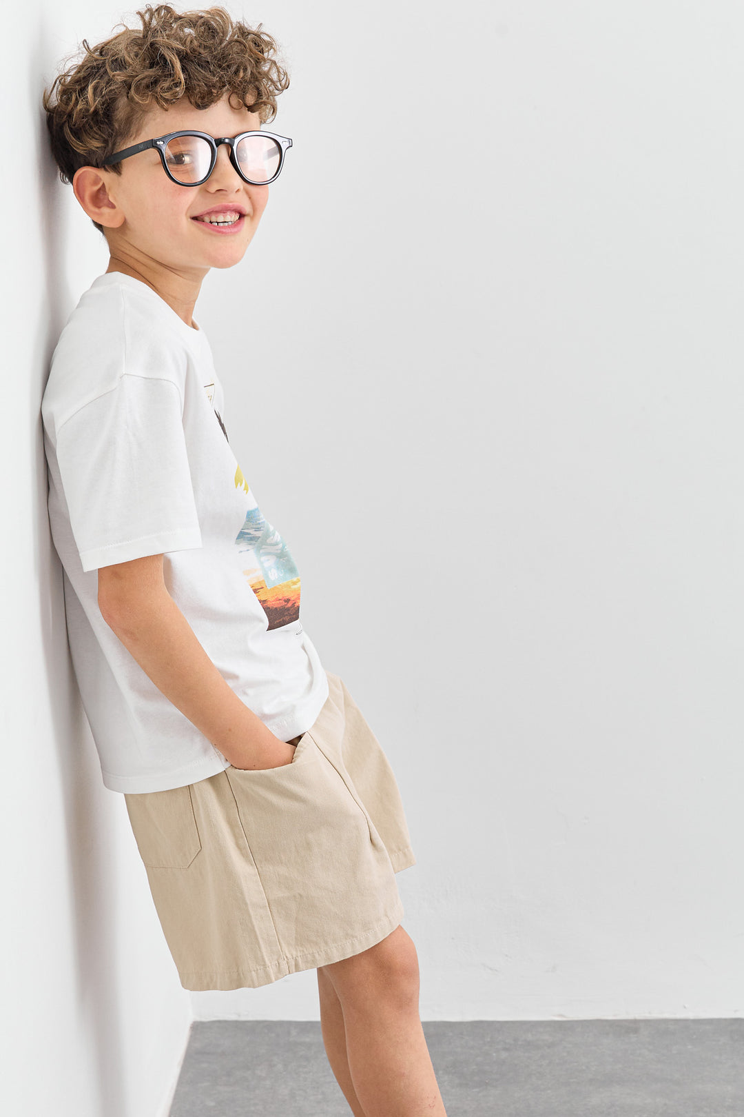 טישרט SUNSET גזרת אוברסייז | לבן