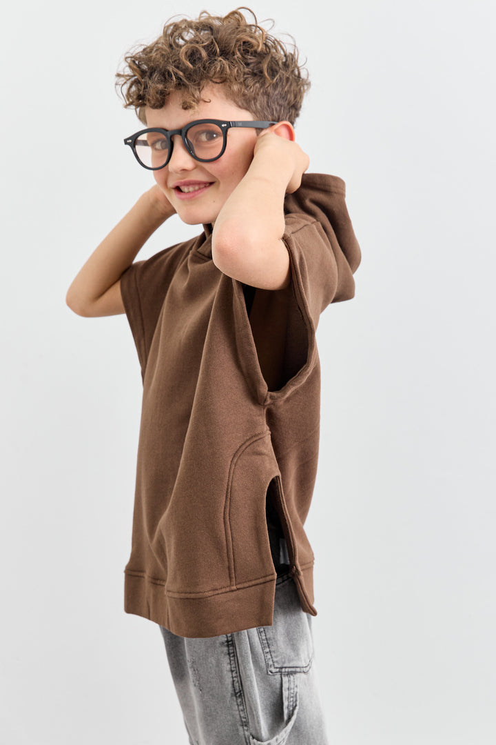 סוויטשירט ללא שרוול בשילוב קפוצ'ון | חום