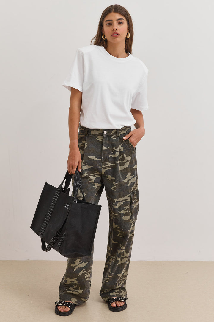 חולצת לינדה בשילוב כריות כתפיים | לבן