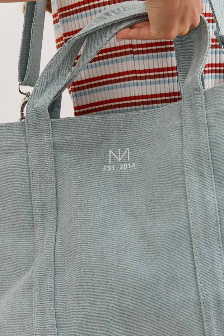 תיק נשיאה מרטין מבד דנים קשיח | ג'ינס בהיר