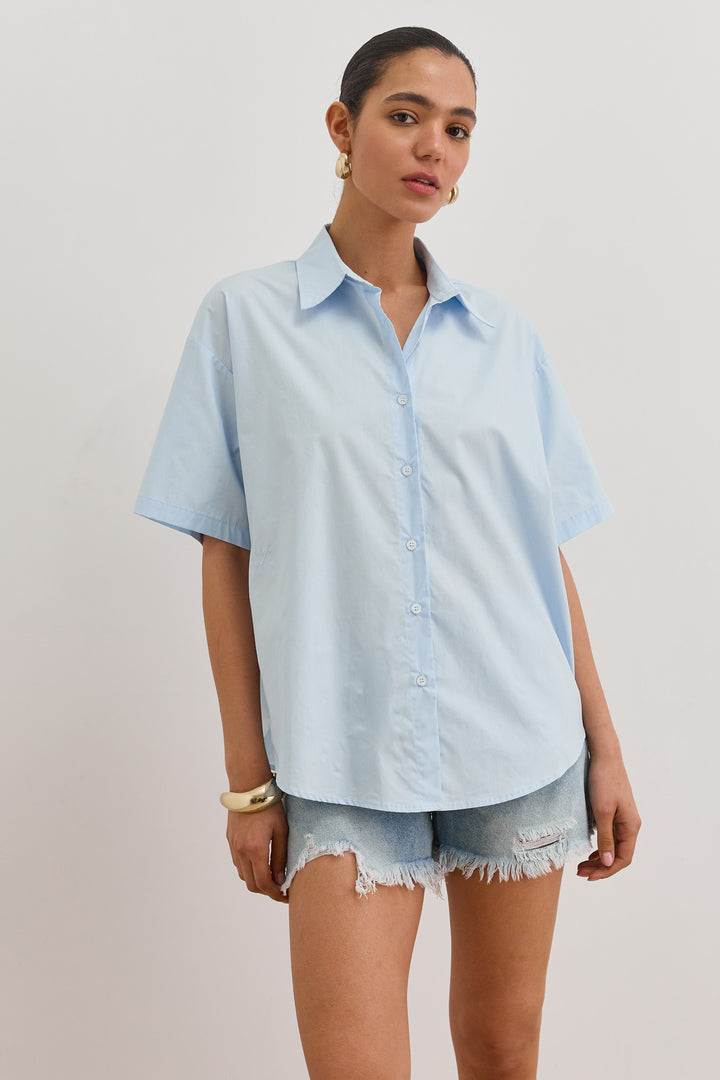 חולצה מכופתרת דריה גזרת אוברסייז | כחול בהיר