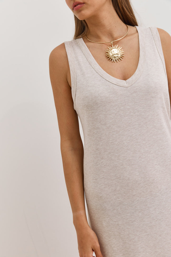 שמלת מקסי אן מרי מחשוף וי | בז' מלאנז'