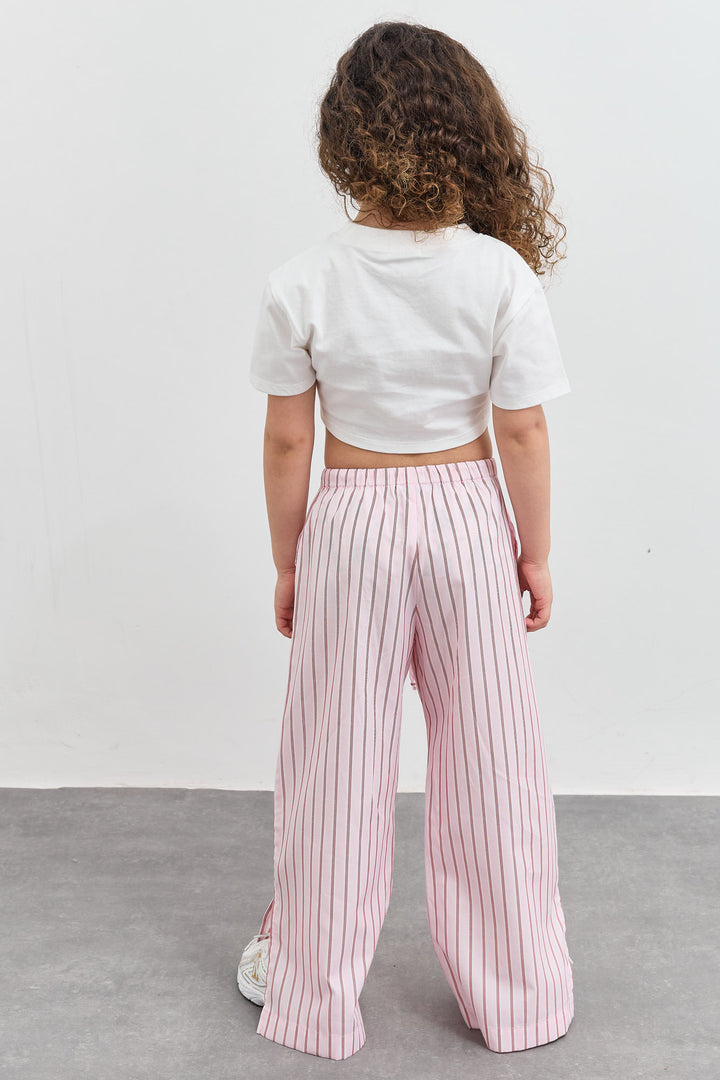 מכנס כותנה בגזרת וויד לג בהדפס פסים עם שסע | ורוד