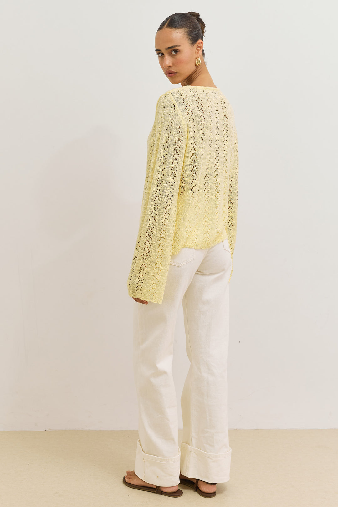 קרדיגן אמילי בד מחורר | צהוב
