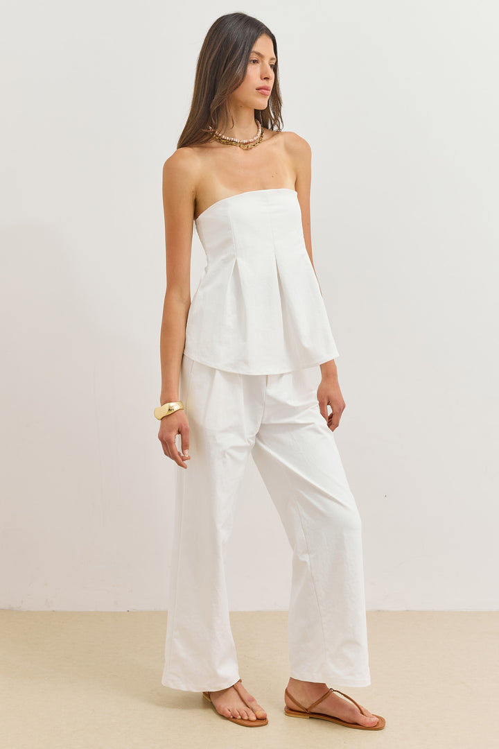 טופ סטרפלס כריסטה בשילוב קפלים | לבן