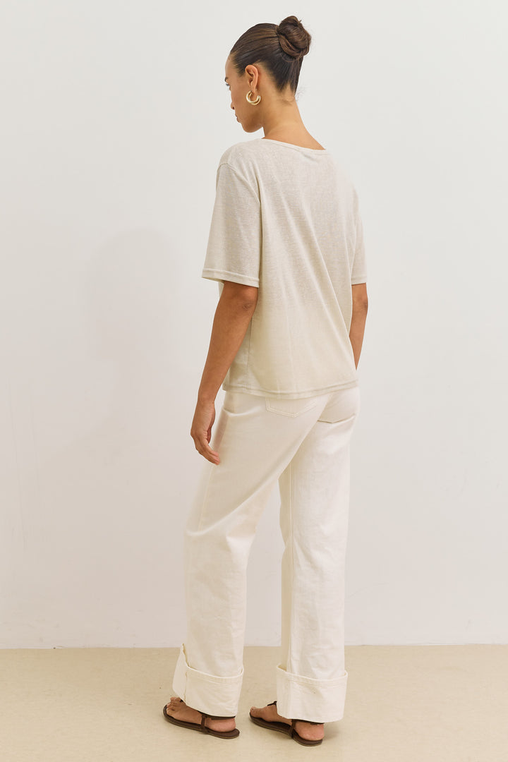 חולצת כפתורים בילי מחשוף וי | אבן