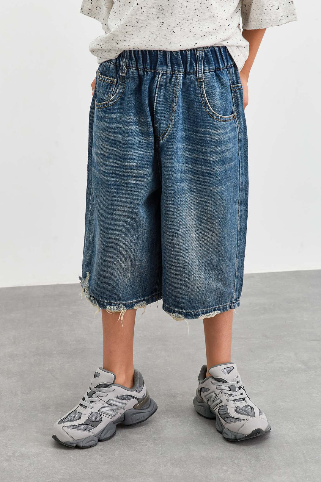 מכנסי דנים ברמודה סיומת פרומה | ג'ינס