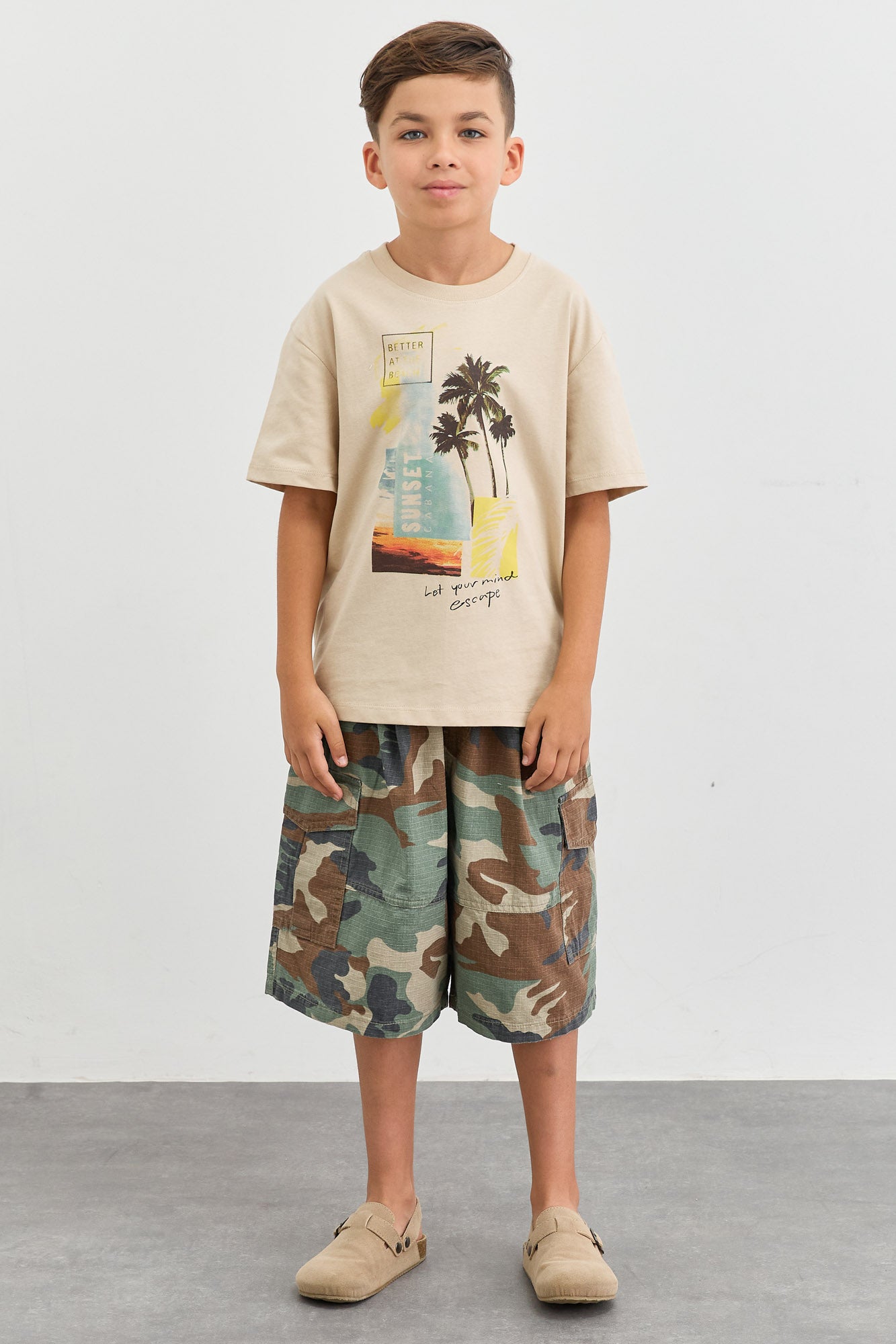 מכנסי ברמודה ARMY עם כיסים | ירוק/חום