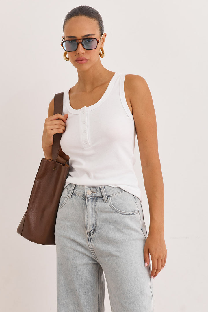 גופיית בייסיק האני כפתורים | לבן