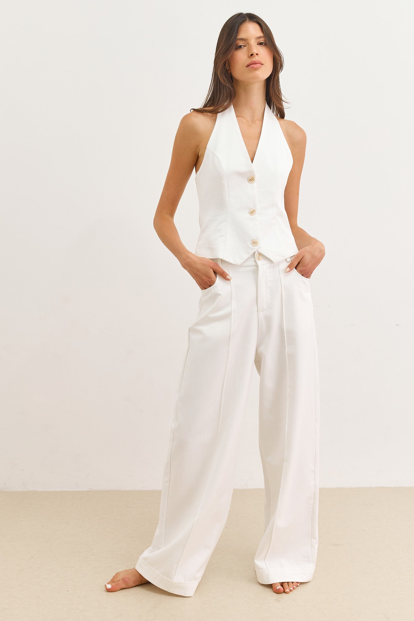 ווסט קולר אודיה כפתורים | לבן