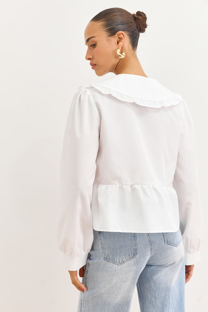 חולצת קשירות מיורקה צווארון וולנים | לבן