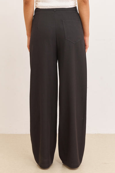 מכנסיים מחויטים איב גזרה ישרה | שחור