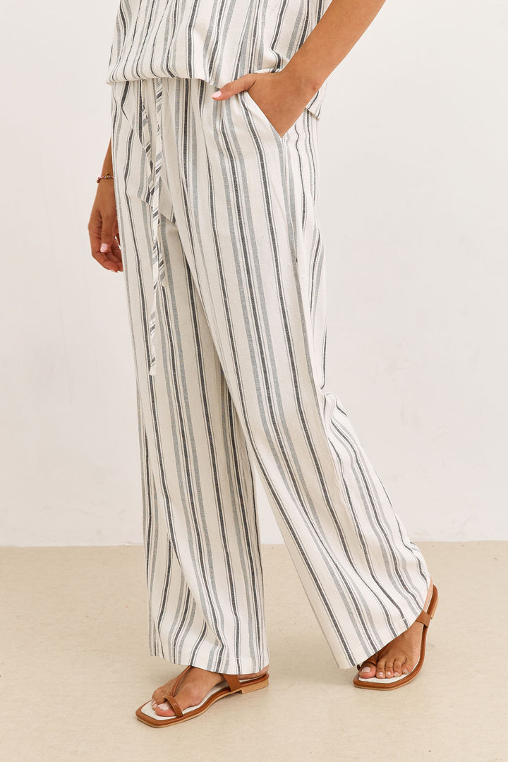 מכנסי פסים לורן דמוי פשתן | לבן/שחור
