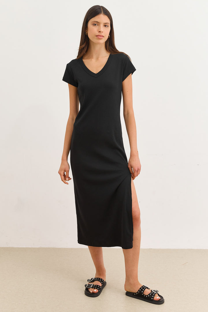שמלת בייסיק ג'ני מחשוף וי | שחור