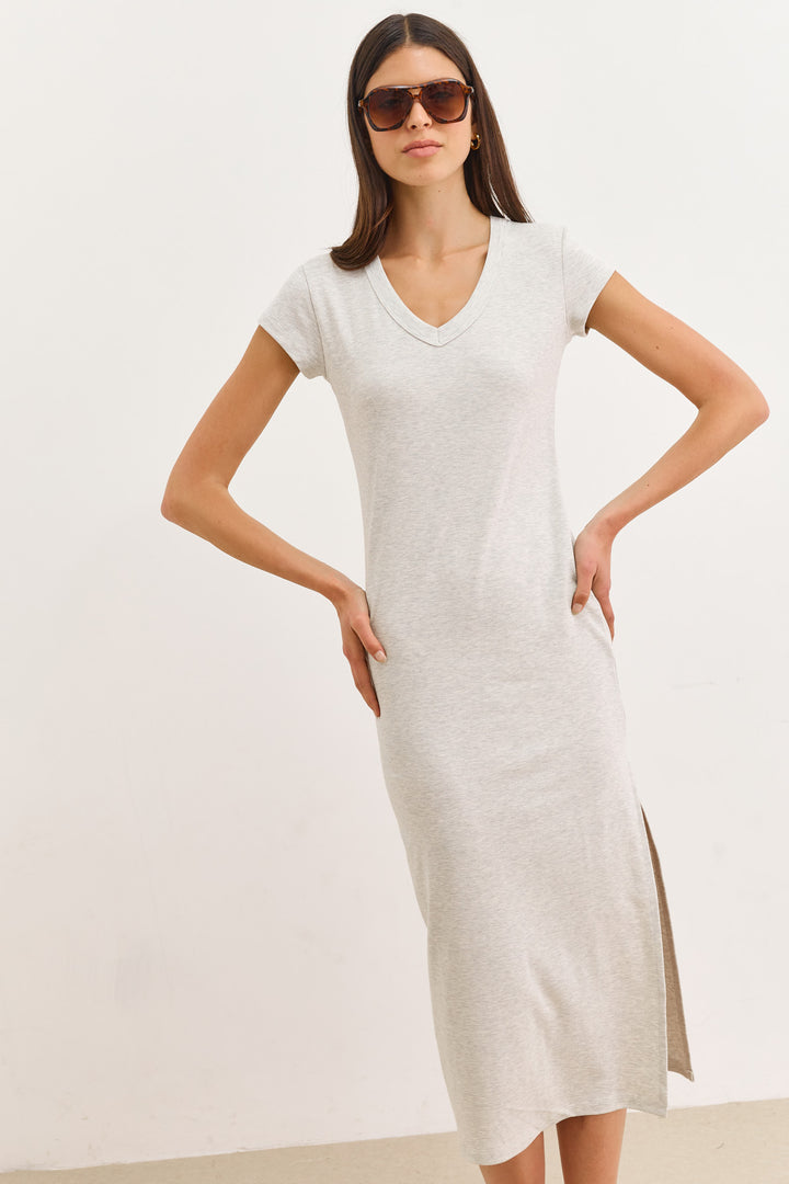שמלת בייסיק ג'ני מחשוף וי | אפור