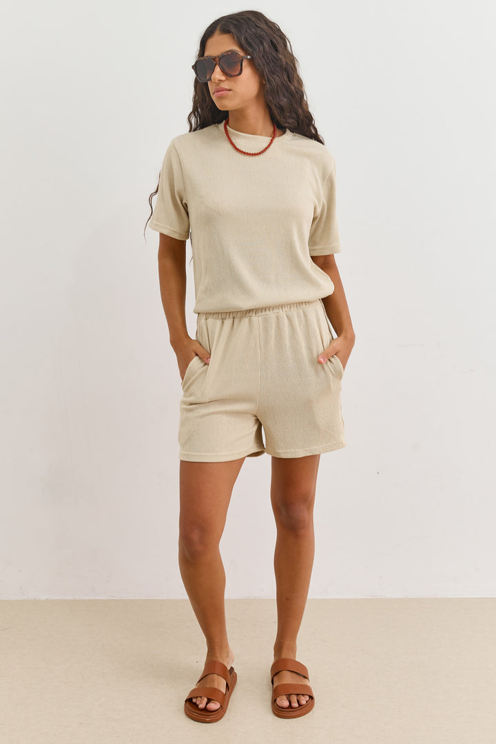 טי שירט קארי טקסטורת פסים | בז'