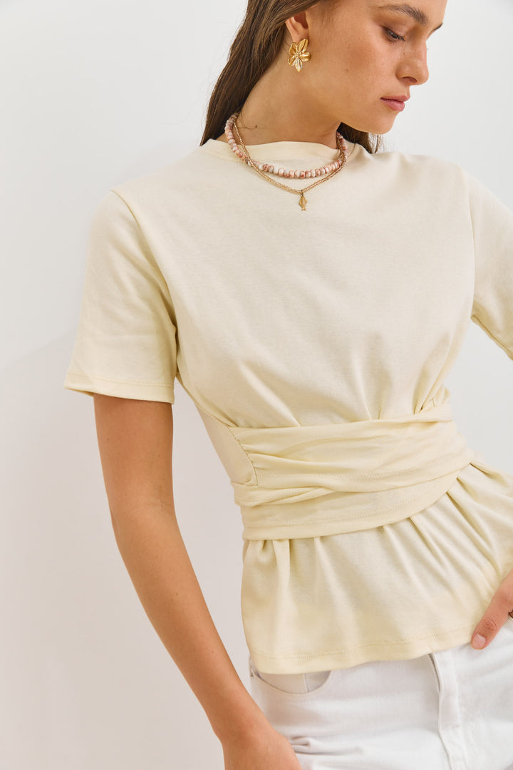 חולצת אנני רצועות קשירה | צהוב חמאה