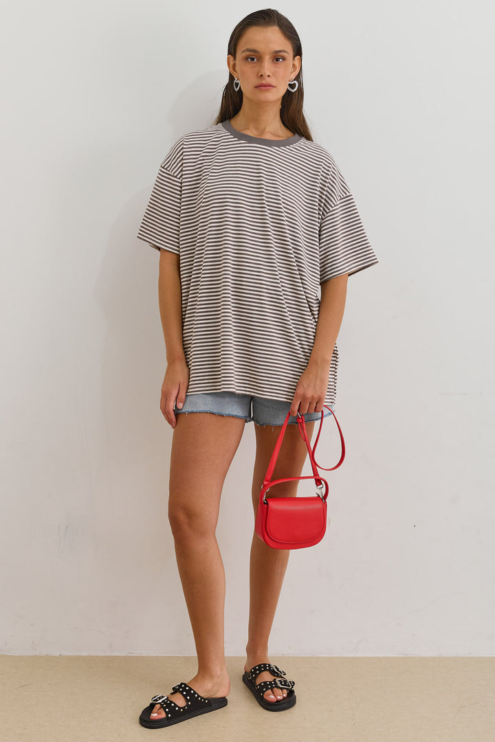 טי שירט אתנה סטרייפס גזרת אוברסייז | אפור/לבן