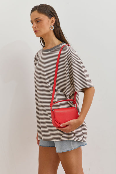 תיק יד קייטי דמוי עור | אדום