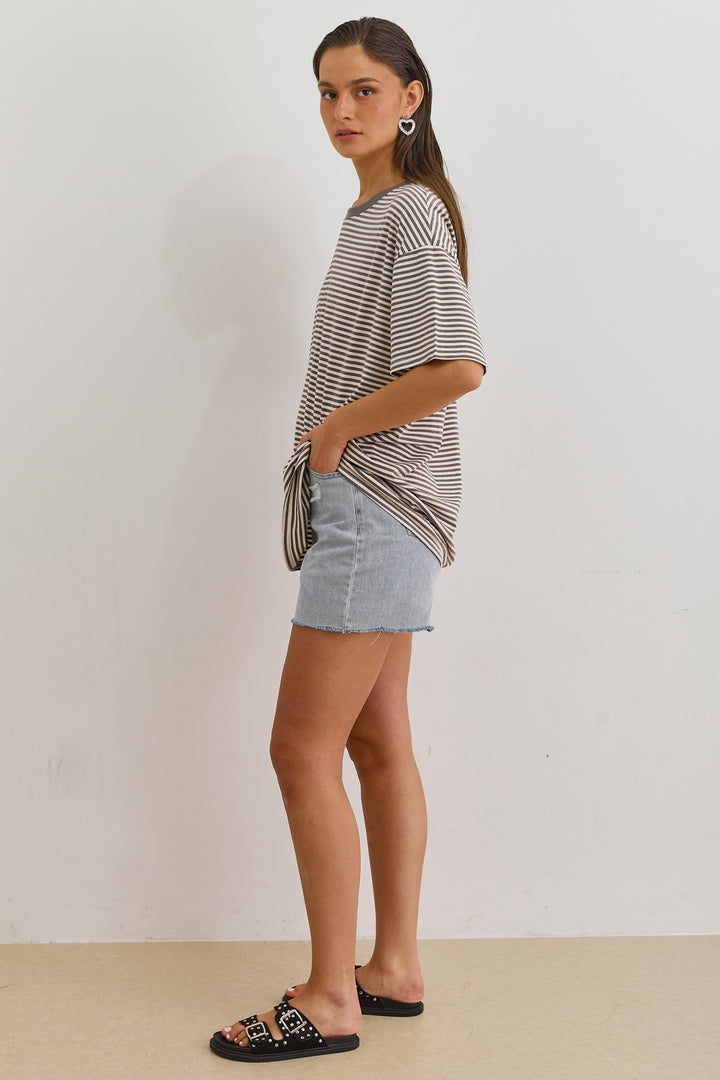 טי שירט אתנה סטרייפס גזרת אוברסייז | אפור/לבן