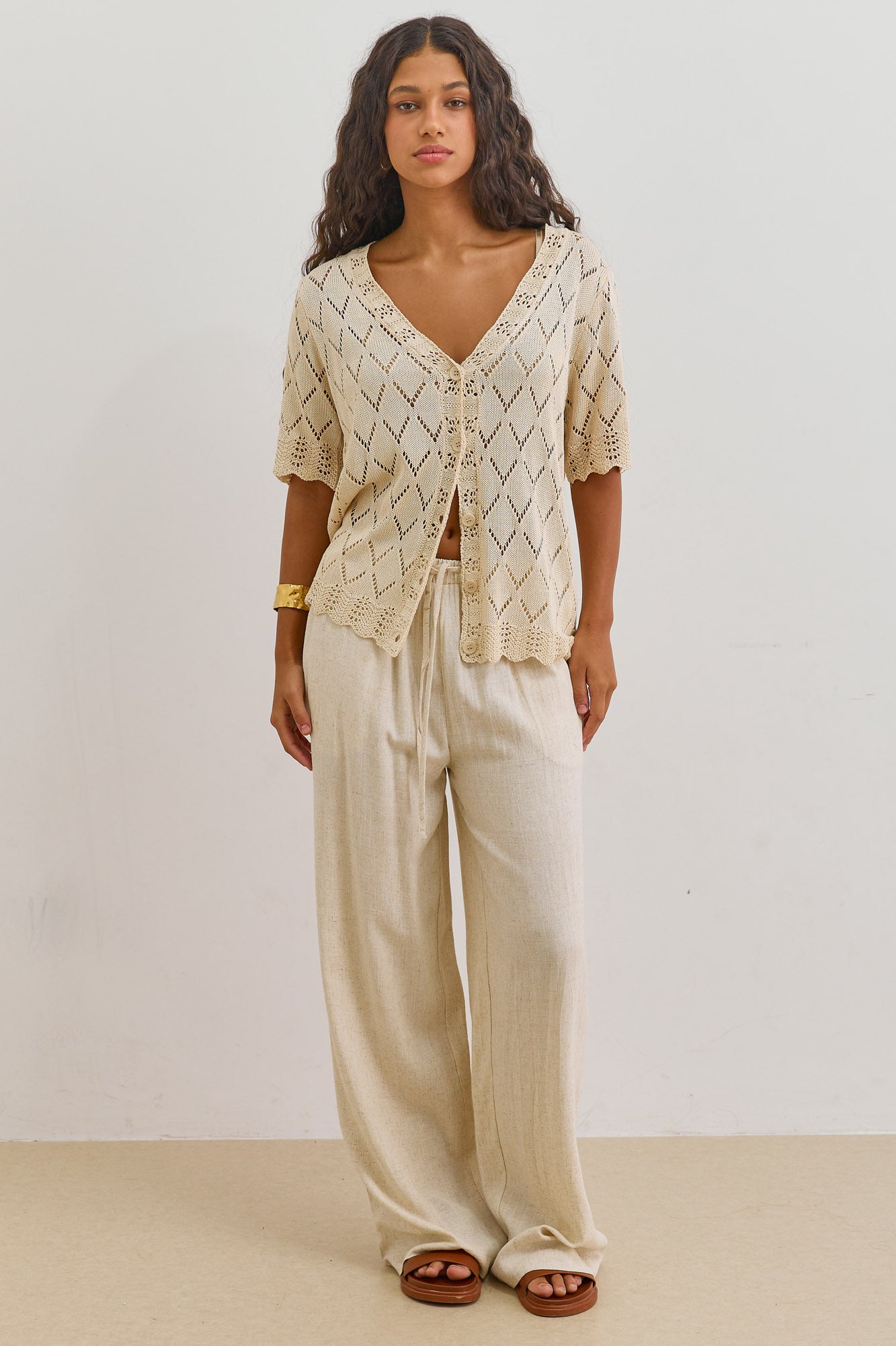 חולצת כפתורים קלייר קרושה | בז'