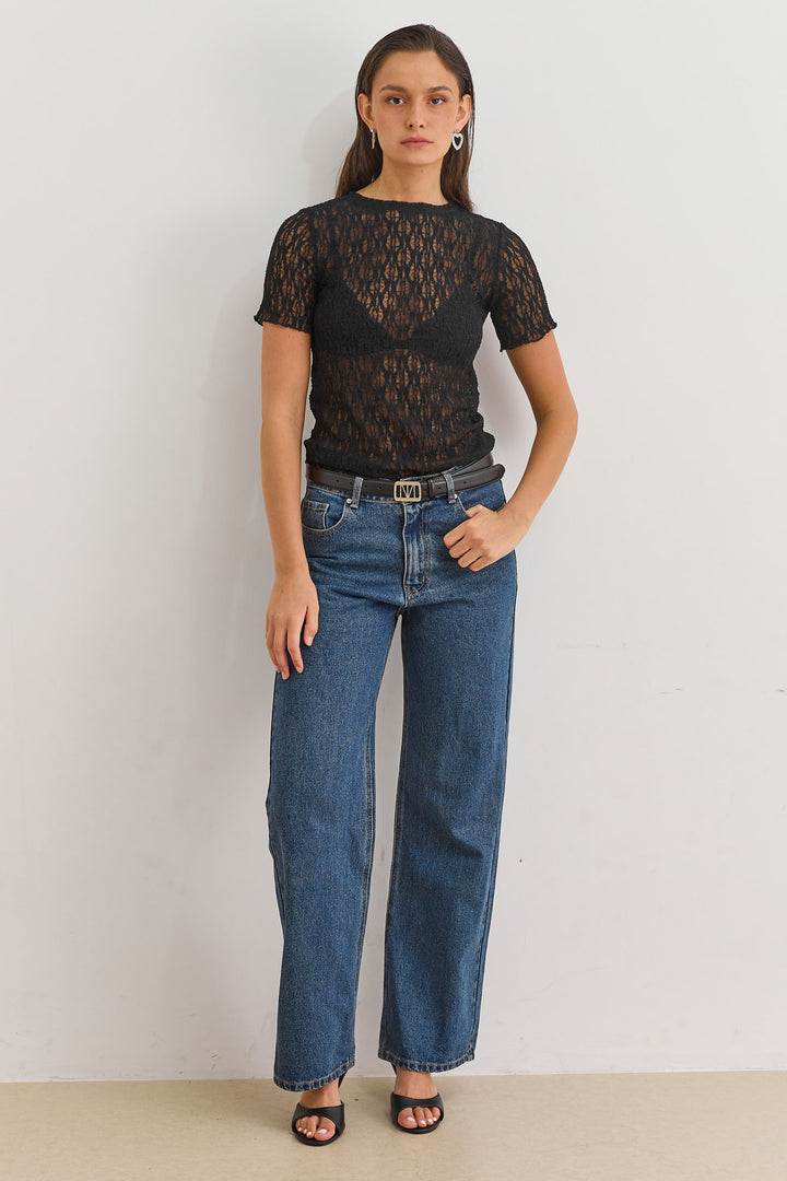 חולצת הלנה בד תחרה | שחור