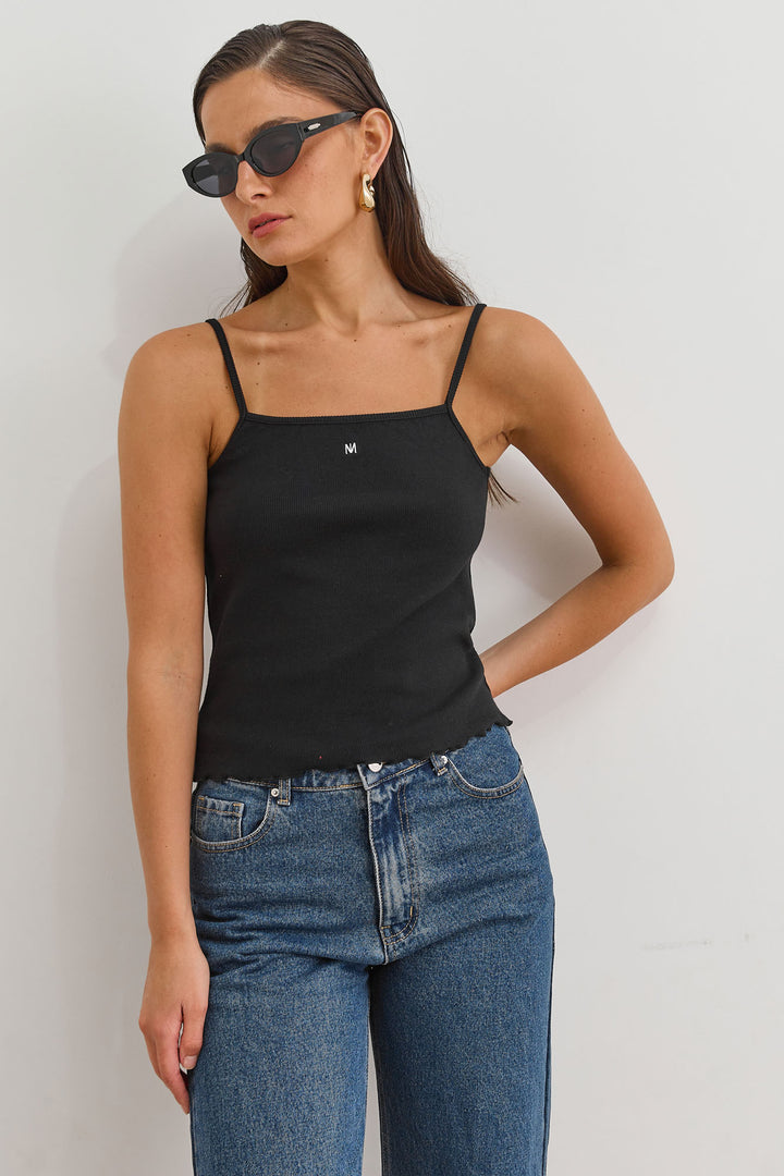 גופיית בייסיק מאי כתפיות דקות | שחור