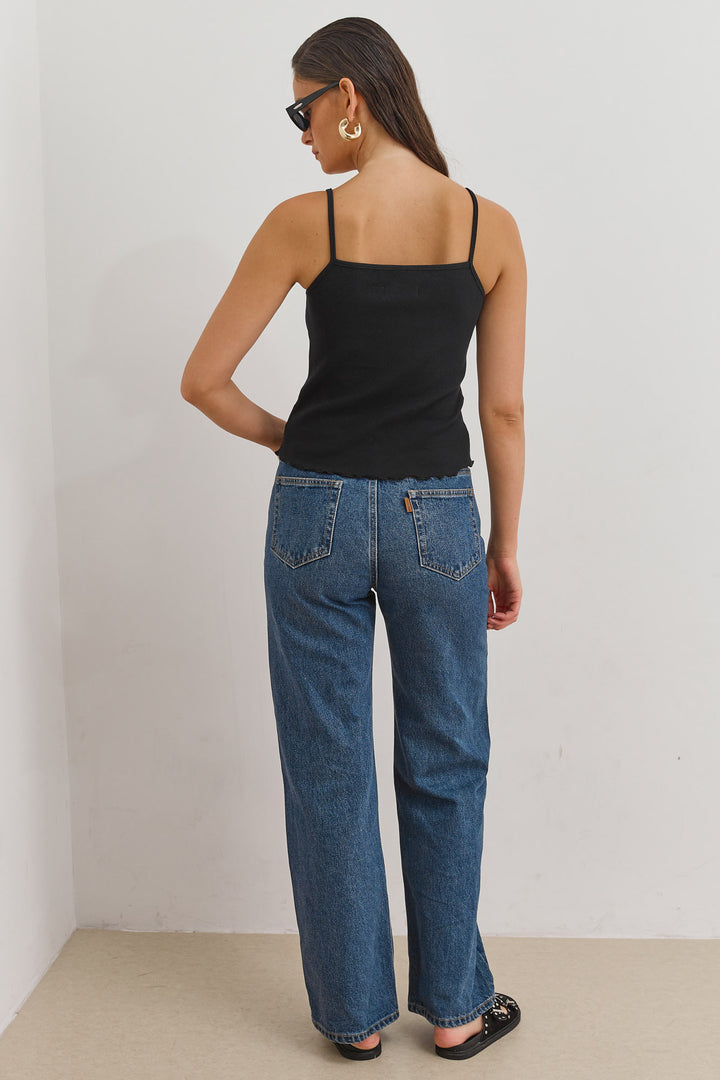 גופיית בייסיק מאי כתפיות דקות | שחור