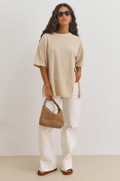 חולצת וופל יולי בשילוב שסע  | בז'