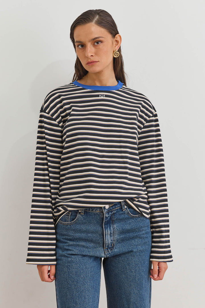 חולצת טי סטרייפס אנורה רקמת לוגו | שחור/שמנת