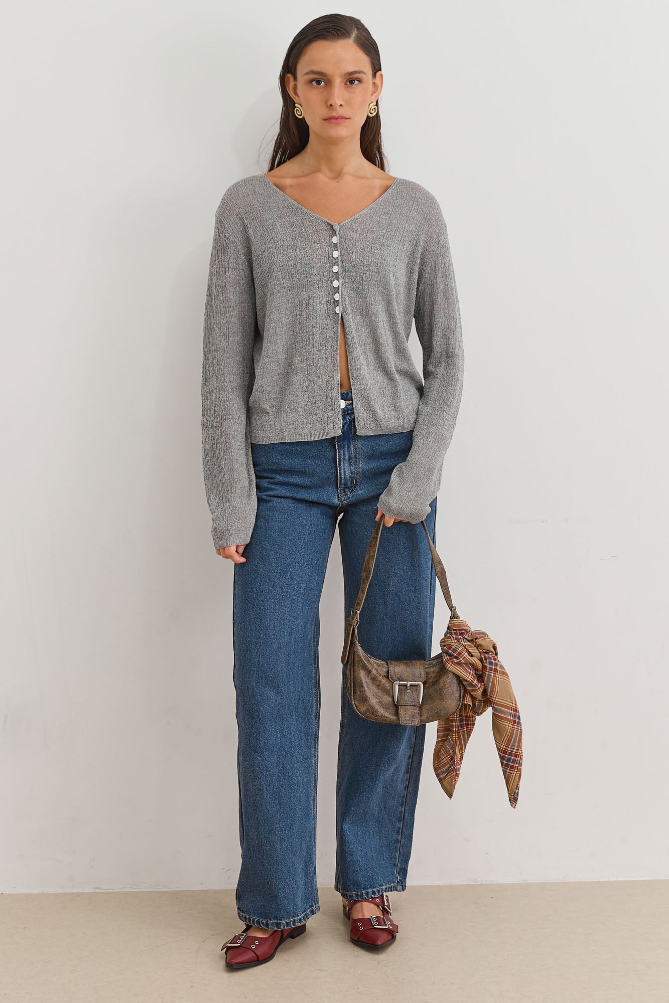 חולצת סריג מיידן כפתורים עם טקסטורה | אפור