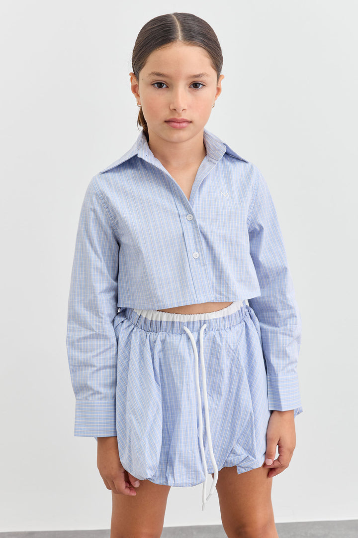 מכופתרת משבצות גזרת קרופ | כחול