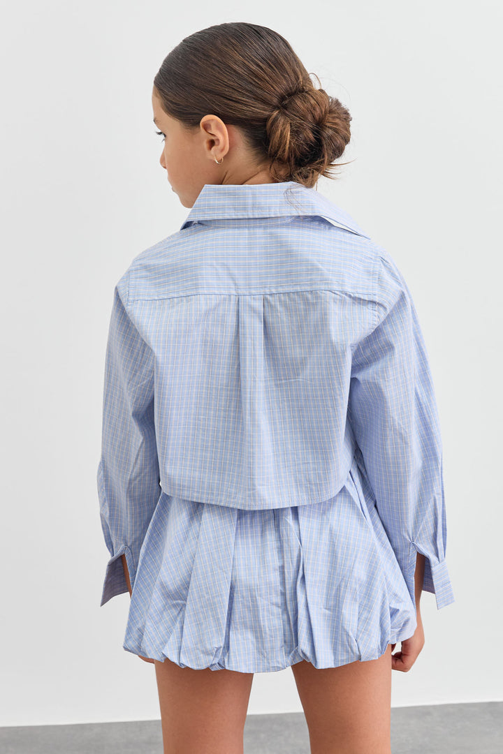 מכופתרת משבצות גזרת קרופ | כחול