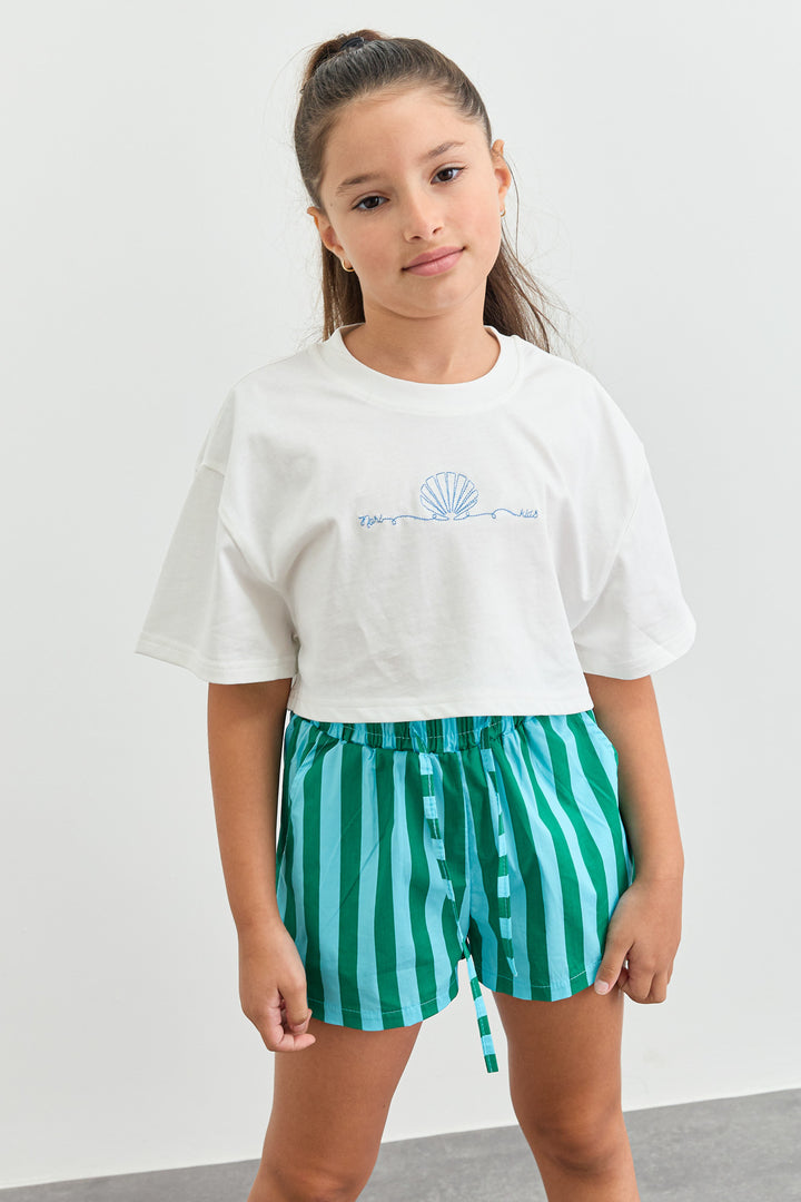 טי שירט shell גזרת קרופ | לבן/כחול