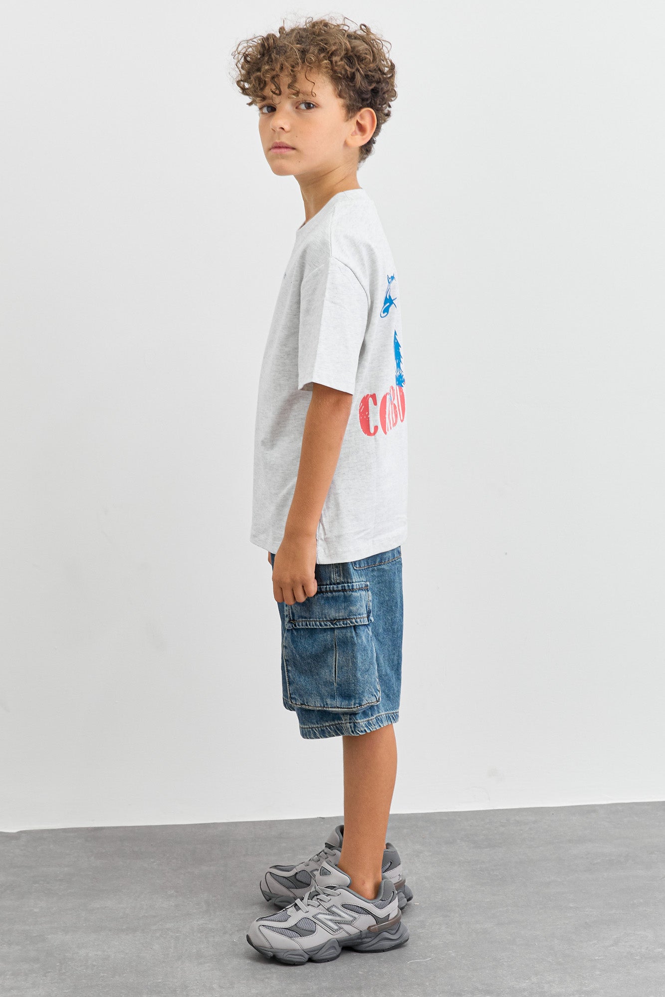 טי שירט COWBOY גזרת אוברסייז | אפור בהיר