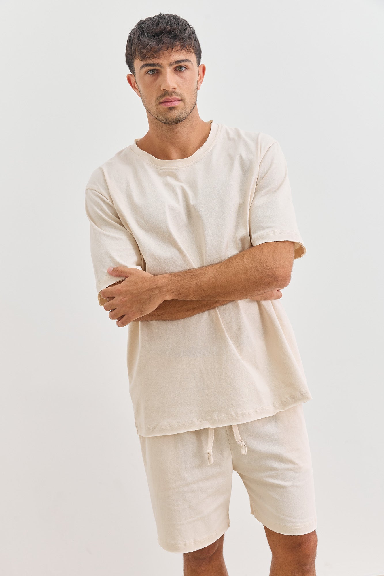 טי שירט סיימון סיומת גזורה | אבן