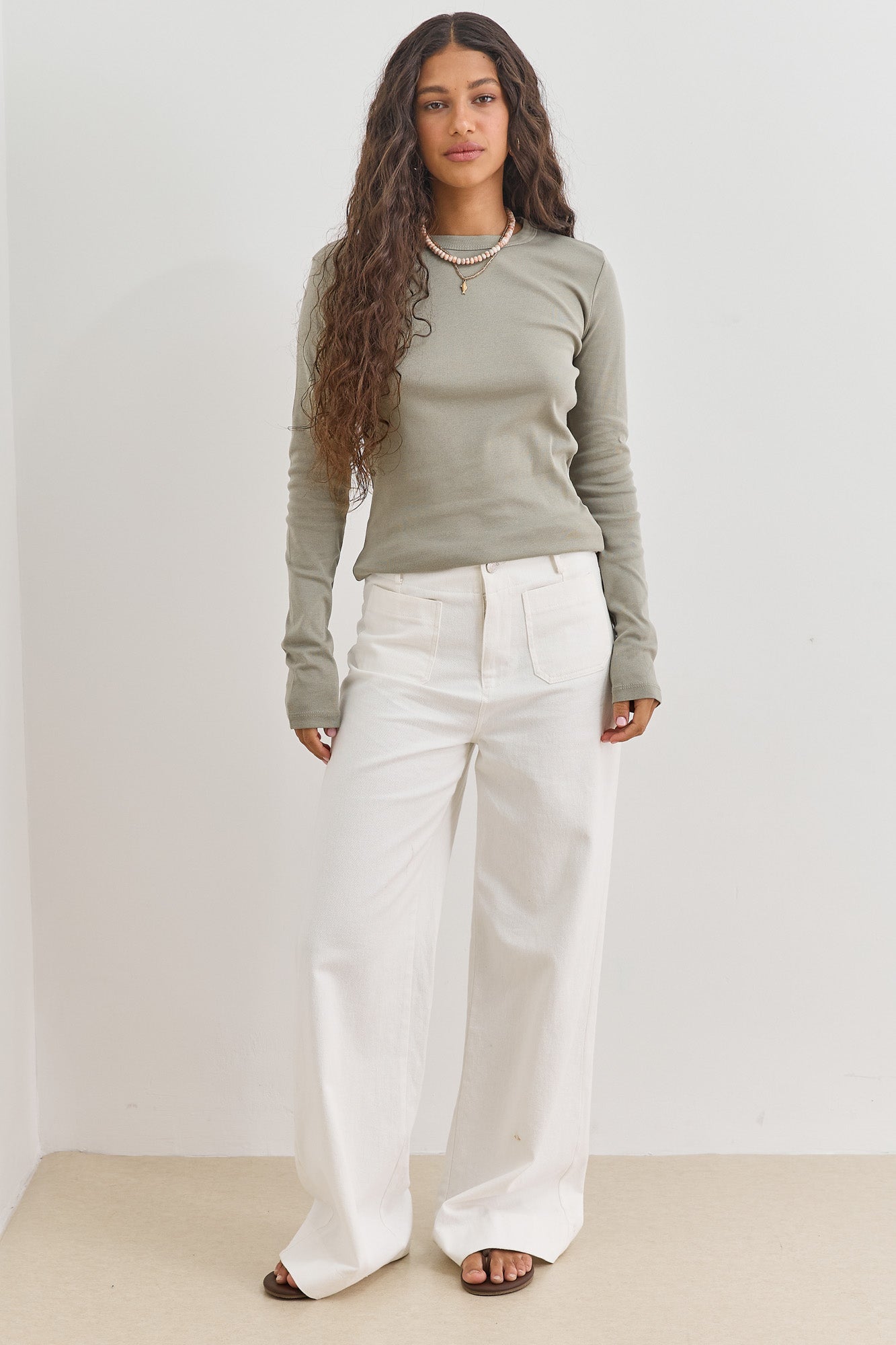 חולצת בייסיק לני שרוול כפפה | ירוק